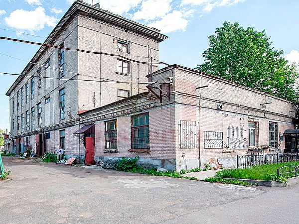 Помещение под мастерскую, склад - 733 м2