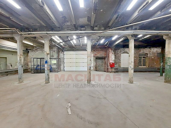 Помещение под склад, производство - 605 м2
