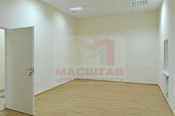 Офисный блок помещений - 372 м2