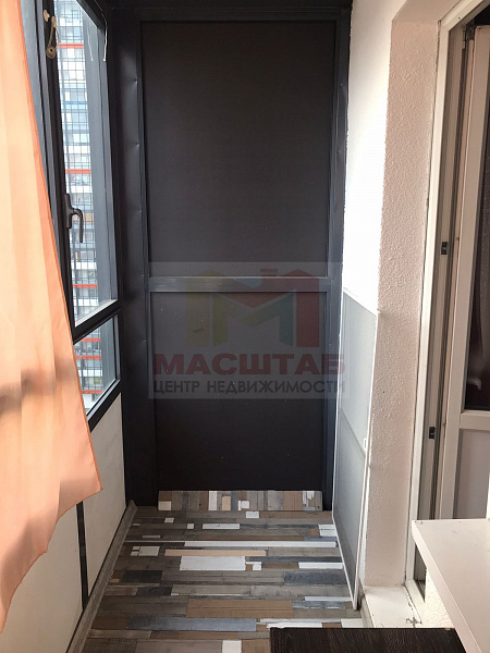 Казакова 82к1, Айдар