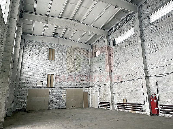 Помещение под склад, мастерскую - 305 м2