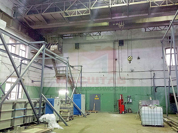Помещение под склад, производство - 592 м2