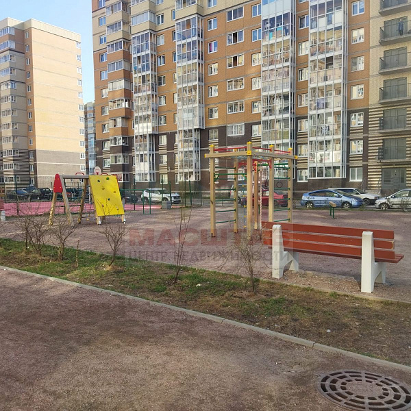 Студия 27.5 м Голландская д.10 к.2