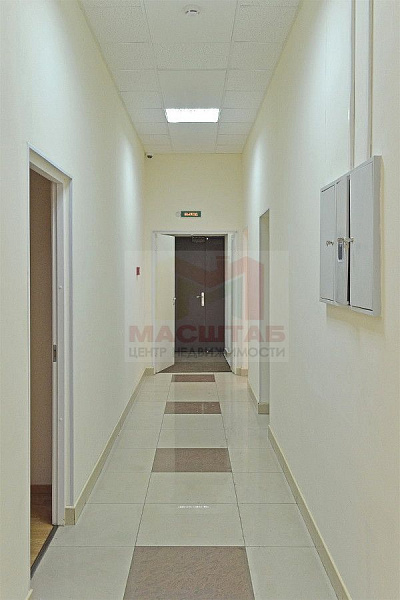 Офисный блок помещений - 372 м2