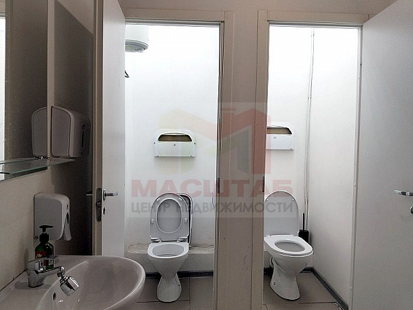 Торговое (универсальное) помещение - 380 м2