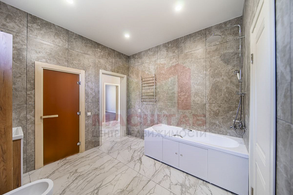 Дом на участке 6 сот в Мухоловке