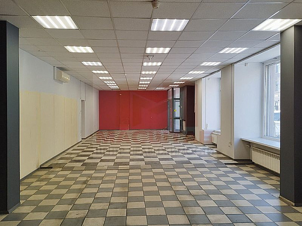 Универсальное (торговое) помещение - 212 м2