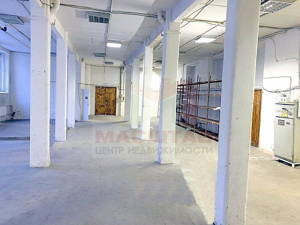 Помещение под мастерскую, склад - 224 м2