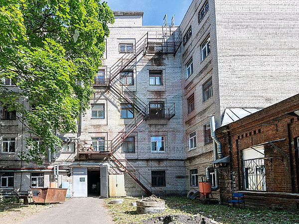 Помещение под мастерскую, склад - 140 м2