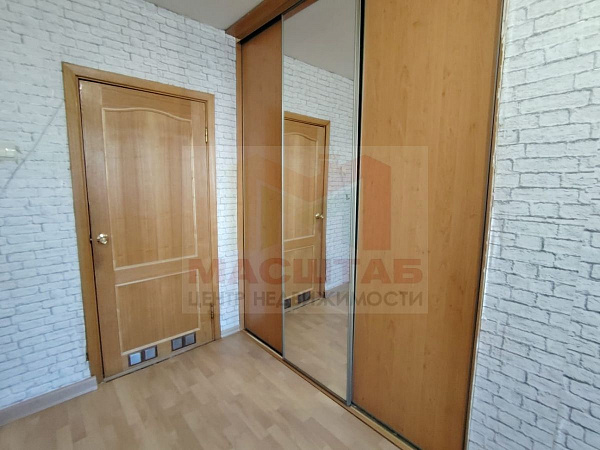 Комната в Петергофе