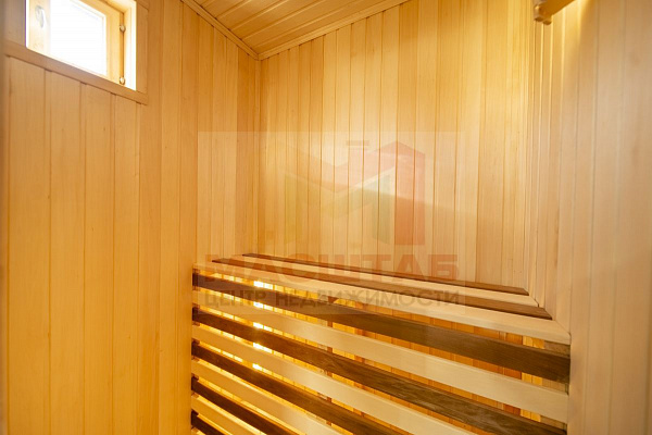 Дом на участке 6 сот в Мухоловке