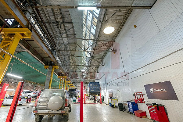 Универсальное (торговое) помещение - 1200 м2