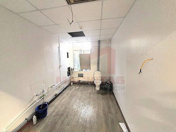 Помещение под склад, производство - 605 м2