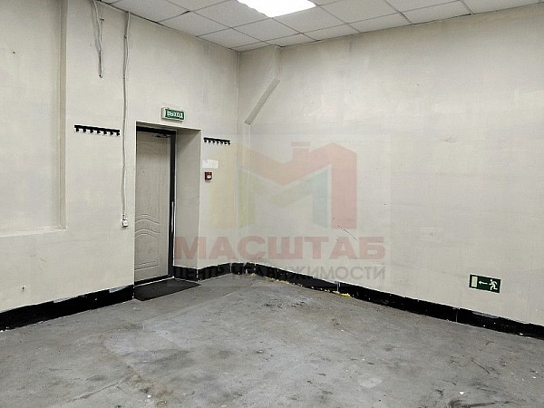 Торговое (универсальное) помещение - 380 м2