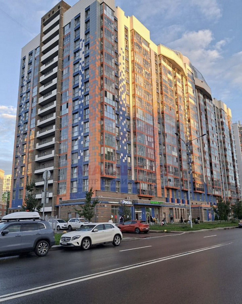 Среднерогатская 10