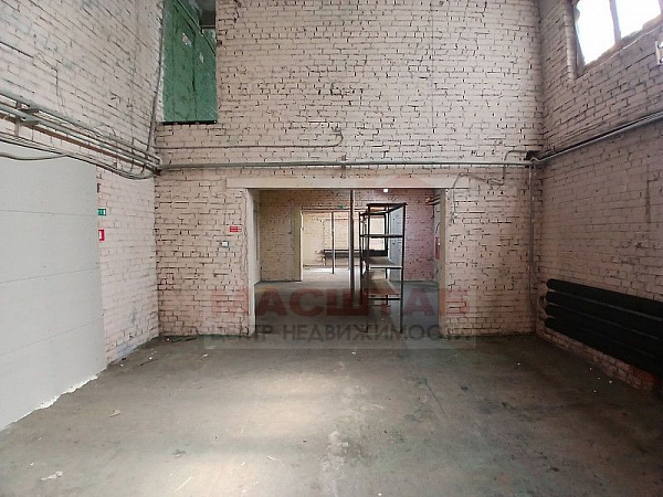 Помещение под склад, мастерскую - 111 м2