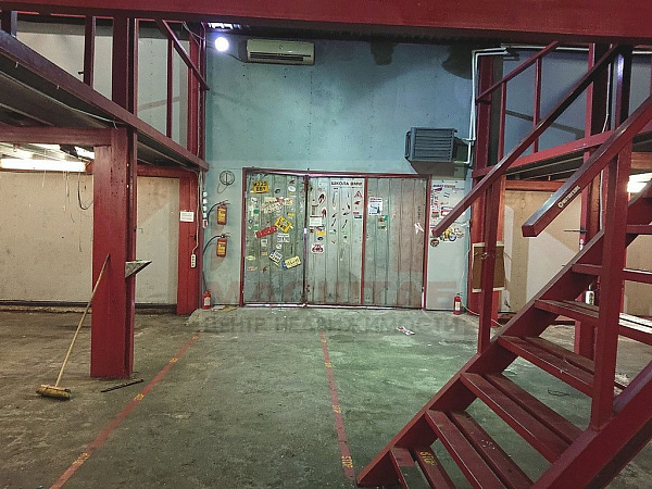Помещение под склад, мастерскую - 415 м2