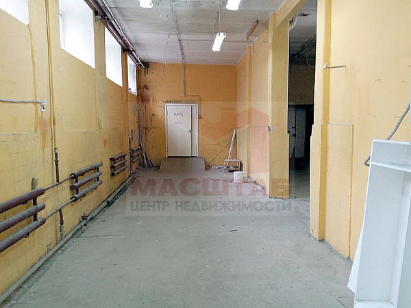 Помещение под мастерскую, склад - 212 м2