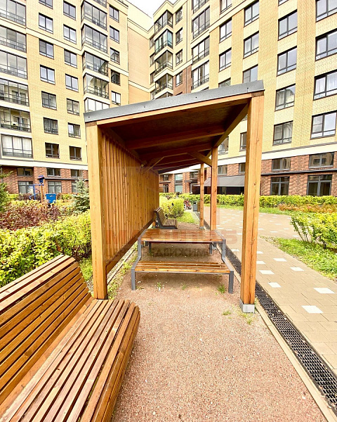 Новоселье, Невская 4