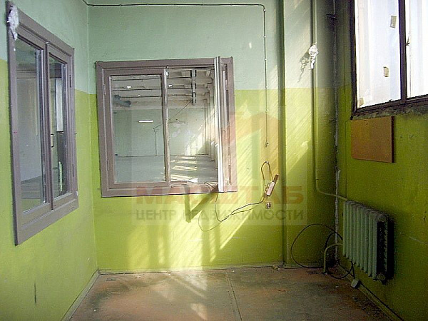 Помещение под склад, производство - 386 м2