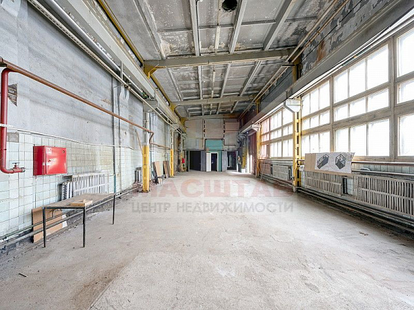 Помещение под склад, производство - 423 м2