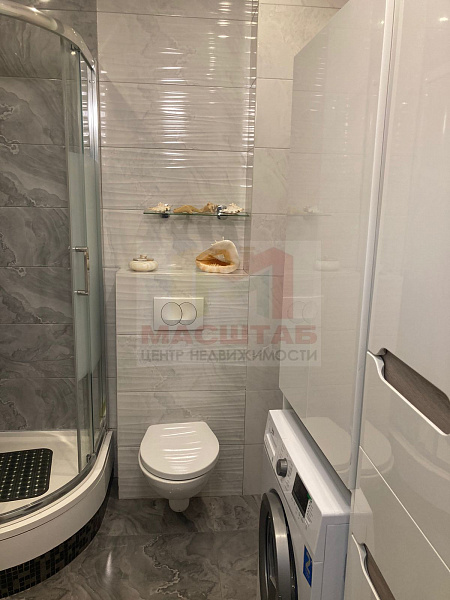 1-к. квартира 45.5 м, Комендантский пр-кт
