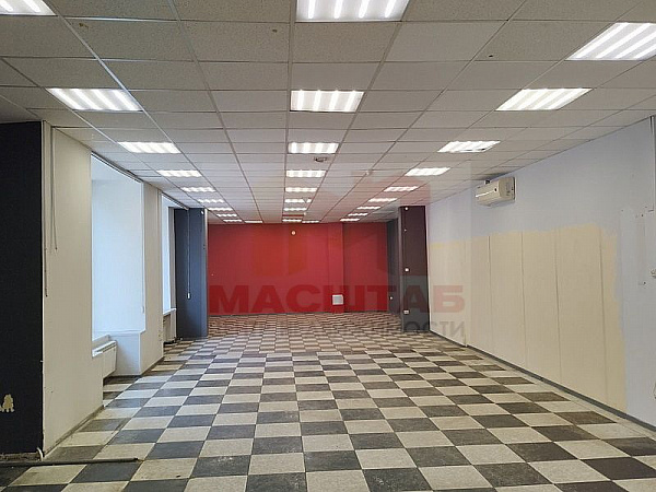 Универсальное (торговое) помещение - 212 м2