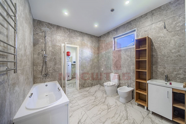 Дом на участке 6 сот в Мухоловке