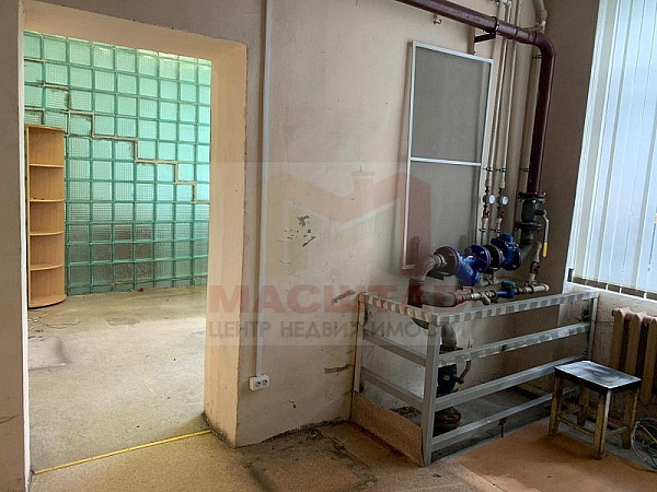 Помещение под мастерскую, склад - 531 м2