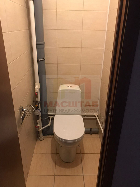 Казакова 82к1, Айдар