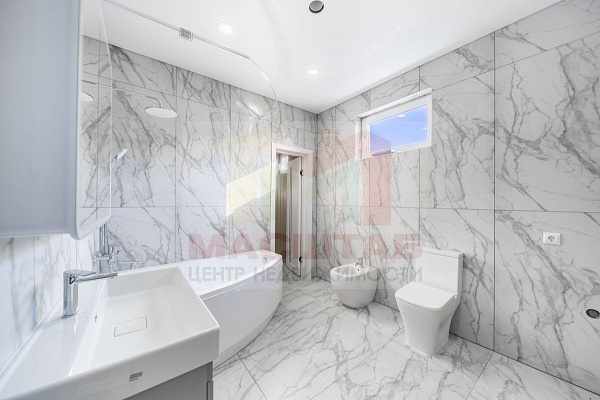 Дом на участке 6 сот в Мухоловке