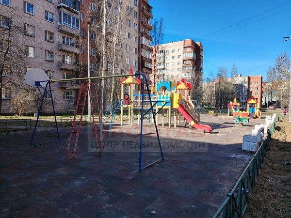 Комната в Петергофе